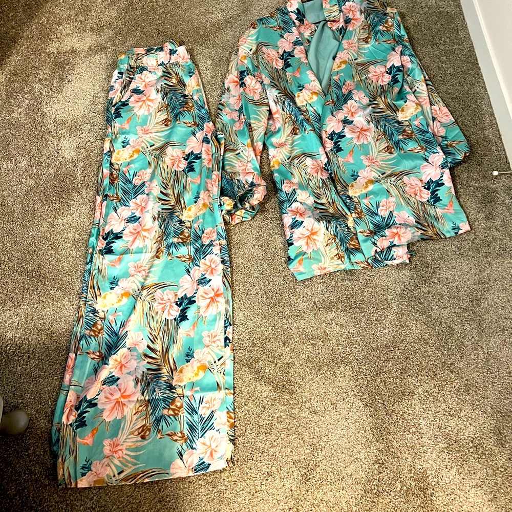 Pants set